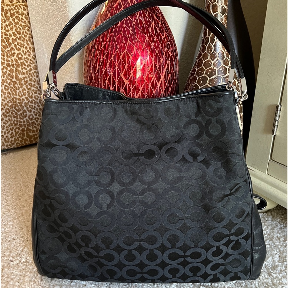 Coach Tote - Picture 4 of 10